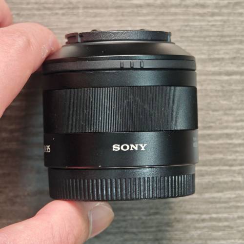 Sony 35mm f2.8 za