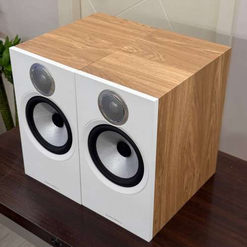 BOWERS & WILKINS (B&W) 606 S3 書架喇叭 [保用期至2029年3月底]