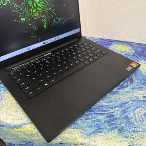 (RTX 4060✨Razer 電競筆電) 頂級電競系列超薄機身AMD Ryzen 9 7940HS/16GB Ram/1T...