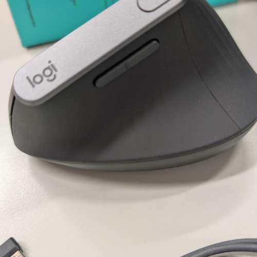 Logitech MX Vertical Mouse