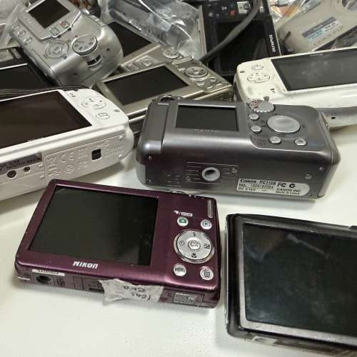 售 Nikon Canon Olympus 數碼相機零件 只作研究品或零件使用