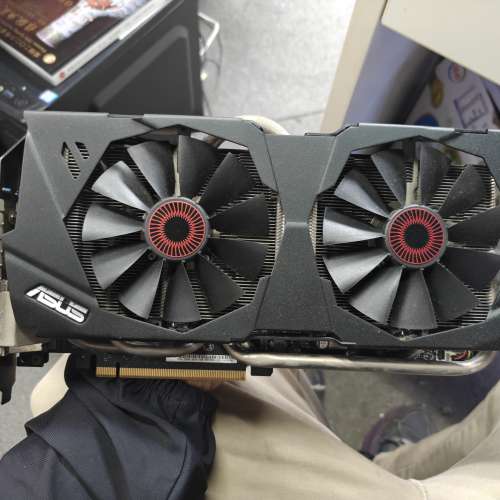 ASUS STRIX GTX 980 DirectCU II OC 4GB