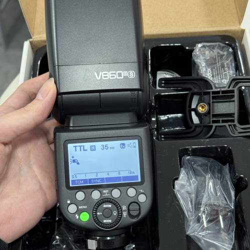 神牛V860 3代 E-Mount 幾乎全新