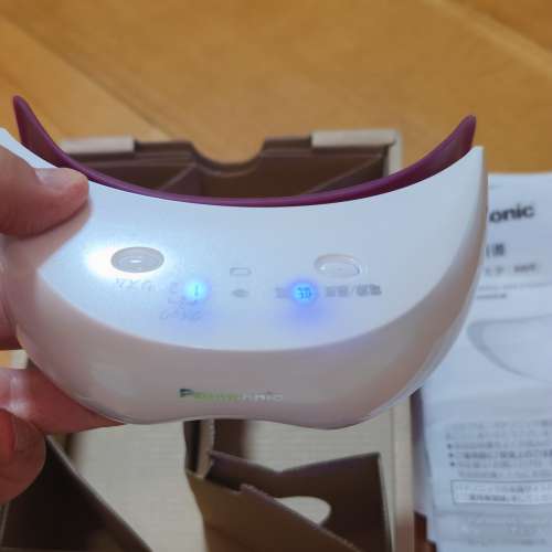 Panasonic 日本制造無線眼部蒸氣及震動按摩器