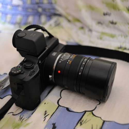 Leica Summicron-M 90mm f/2 Pre-A