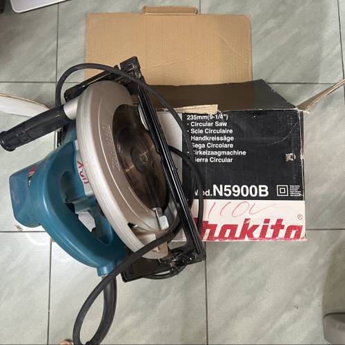 牧田牌N5900B9寸2分235 mm風車鋸110 V