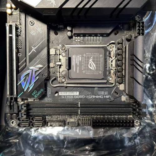 ROG STRIX B660-I GAMING D5底板可提供購買記錄