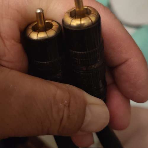 Sell pair of the USA made Strightwire Top module Cresendo RCA signal cables=$350