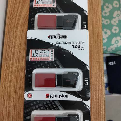 全新128GB Kingston USB推蓋手指(USB 3.2 Gen 1)