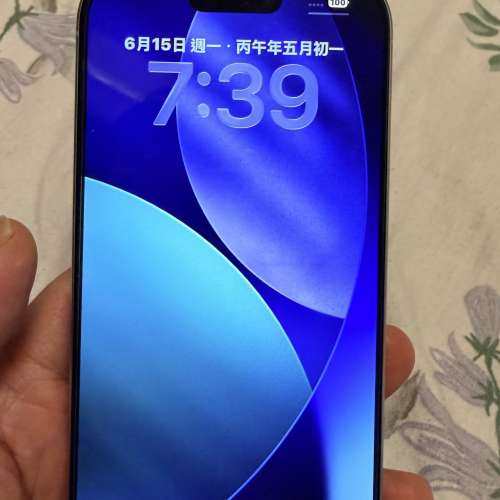 白色美版解鎖iPhone 16 pro 512G