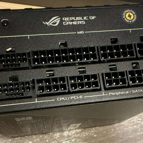 Asus ROG Loki 1200W Titanium ATX 3.1 Gaming SFX-L PSU 電腦 火牛 鈦金 洛基