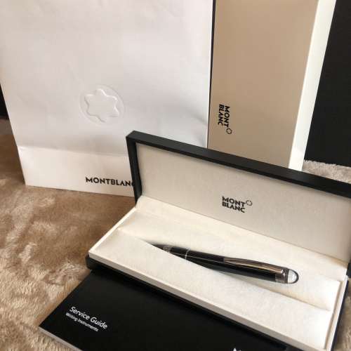 Montblanc Starwalker Midnight Black Resin Ballpoint Pen (105657) -like new