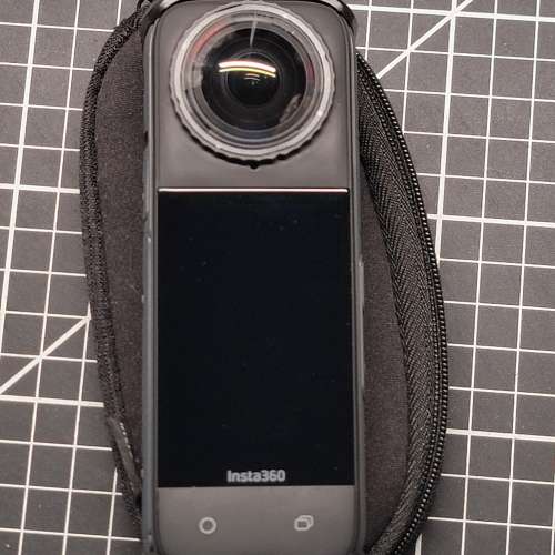 Insta360 x4