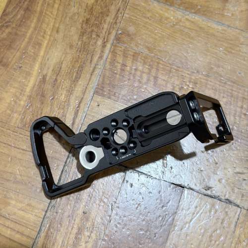 SmallRig L-Bracket for Sony A7R V / A7 IV / A7S III / A1 / A7R IV / A9 II 3660B