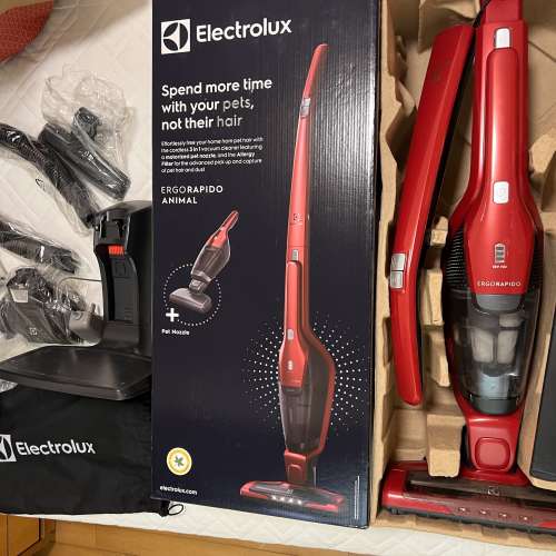 Electrolux Ergo Rapido Animal 無線直立式吸塵機 Handheld Vacuum Cleaner Red