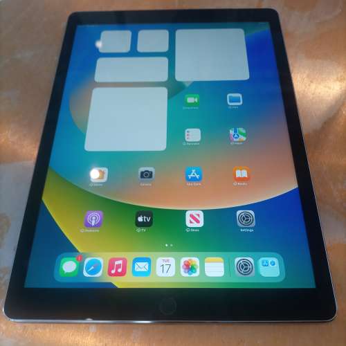 iPad Pro 12.9"