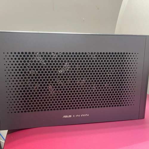 Asus XG Station Pro 外置顯卡Docking