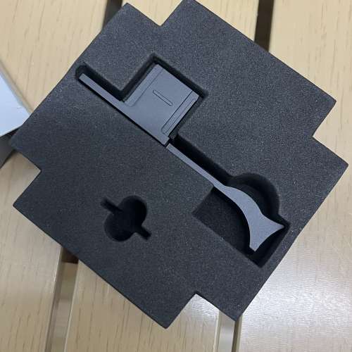 Leica Q2 Thumb Support - Black