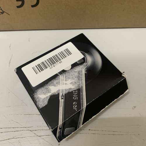 99%New Nothing Ear B171 Black
