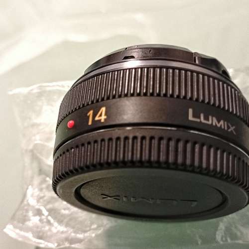 Panasonic LUMIX G 14mm / F2.5  1代