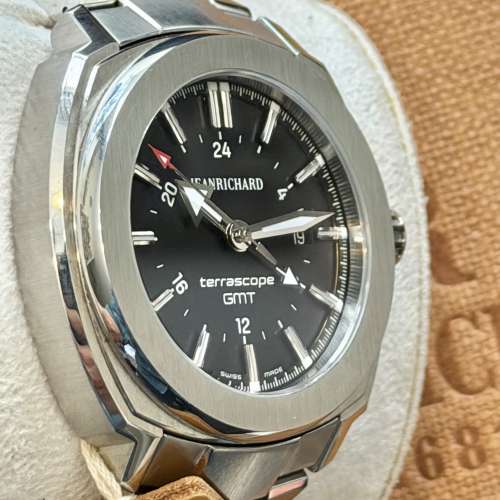 Full set JeanRichard GMT automatic 98% new
