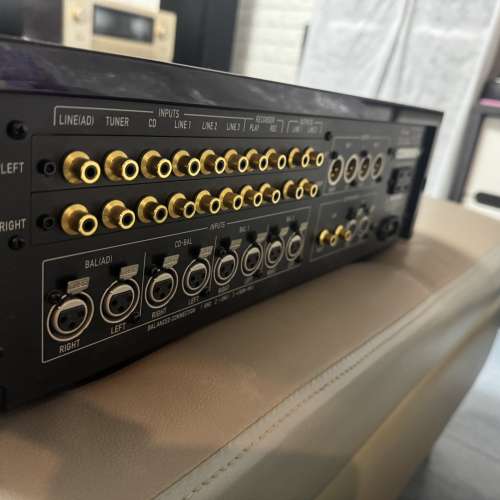 Accuphase c3800