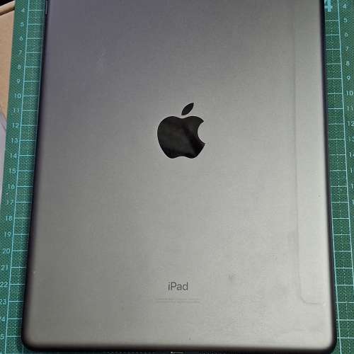 iPad 8th gen, 128GB Wifi 太空灰