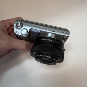 Sony NEX-5N nex5n Camera with 16-50mm OSS II Lens