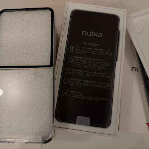 新品日版 Nubia Flip 3世代 android系統 6+128 google 対応 国際言語 日本直送