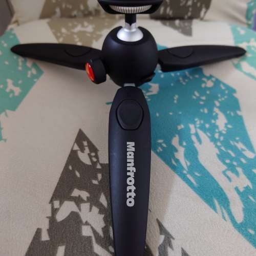 Manfrotto PIXI EVO Mini Tripod (MTPIXIEVO-BK / MTPIXIEVO-WH)
