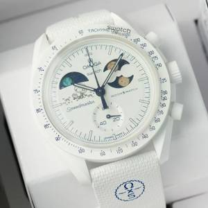 Omega x Swatch  MOONSHINE GOLD「Cold Moon」手錶