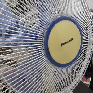 * Panasonic * 12吋 * 座地 * 電風扇 *