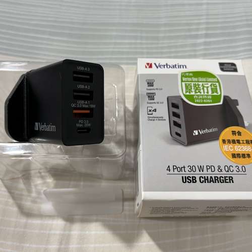 90% 新 Verbatim 4 端口 (1 個 type-C + 3 個 USB-A) 30W PD & QC 3.0 USB 充電器