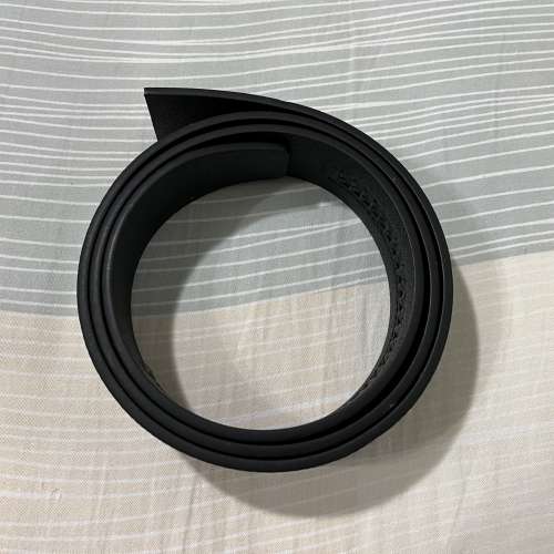 100% 全新平板荔枝紋 TPU 120 cm 純皮帶身 (沒有皮帶扣及皮帶身未打孔)