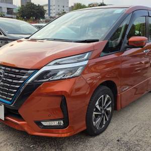 NISSAN SERENA E-POWER  HIGHWAY STAR V