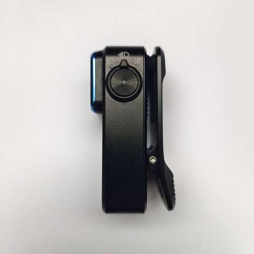 Olight Oclip Pro 多功能迷你手電筒