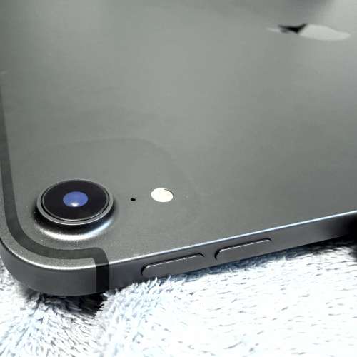 [512GB] Apple iPad Pro 12.9&rdquo; Wi-Fi+Sim Card Cellular (3代) 配 藍芽鍵盤case