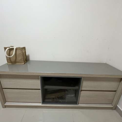 五呎趟門電視地櫃 TV cabinet