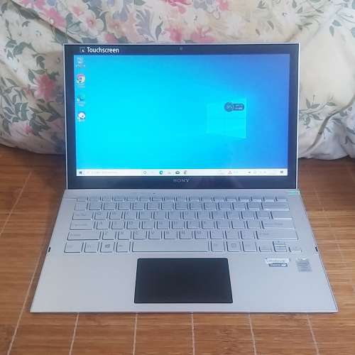 Sony SVP132A1CW