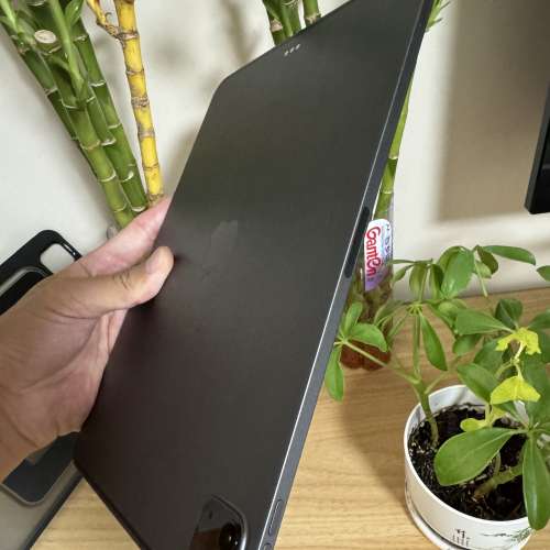5G iPad Pro （11吋）M1 256gb,WiFi +流動數據插卡+ e sim版，港行極新，完美冇花，...