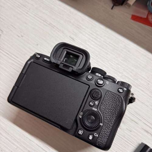 Sony a7iv a74 連kit鏡28-60 + 128gb卡 有保養 有盒 齊配件