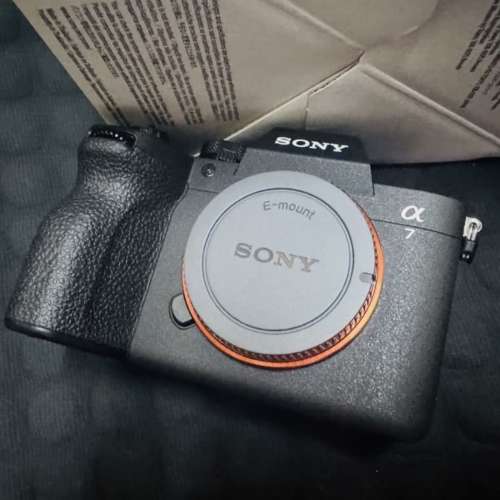 Sony a7v. a75 連256gb卡 淨機 有保養 有盒 齊配件