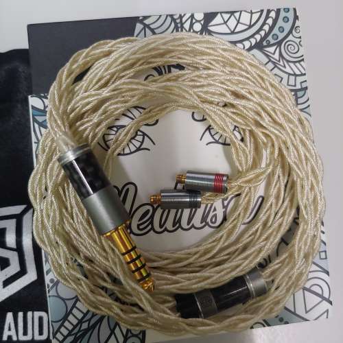 Satin Audio Meduse 8絞 PE頭 純銀線