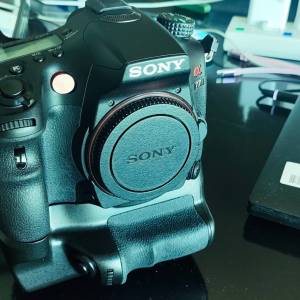 Sony A77, 連副廠直到