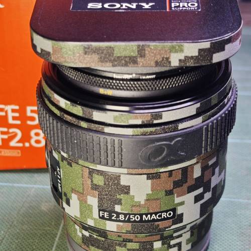 Sony FE50mm f/2.8Macro微距鏡一手行貨過保九成新單盒齊附B+W護鏡及金屬方形遮光罩