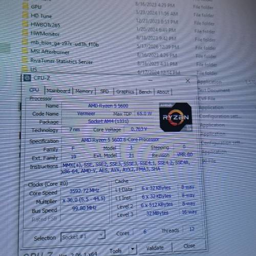 AMD RYZEN 5 5600