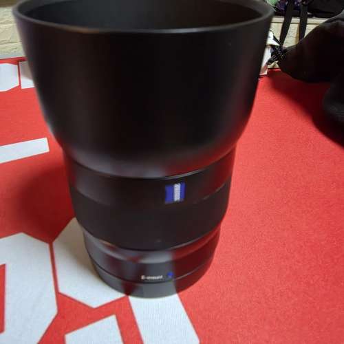 Zeiss Touit 1.8/32（32mm f/1.8）for Sony E-mount