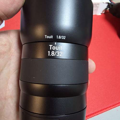 Zeiss Touit 1.8/32（32mm f/1.8）for Sony E-mount