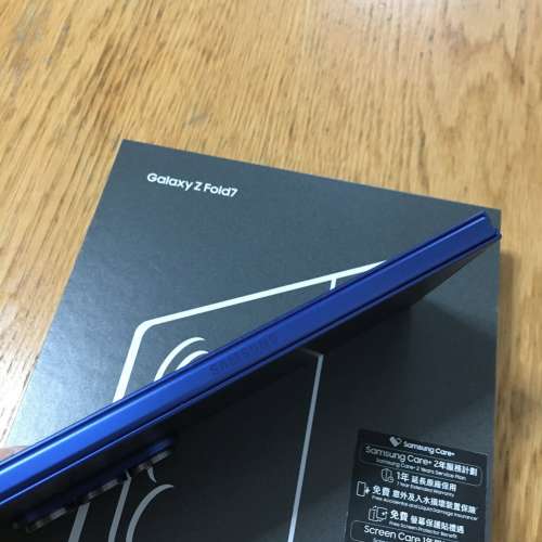 全新一樣原裝行貨 Samsung Z fold 7 (16GB+1TB) 藍色