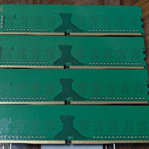 DDR4 4GB x4